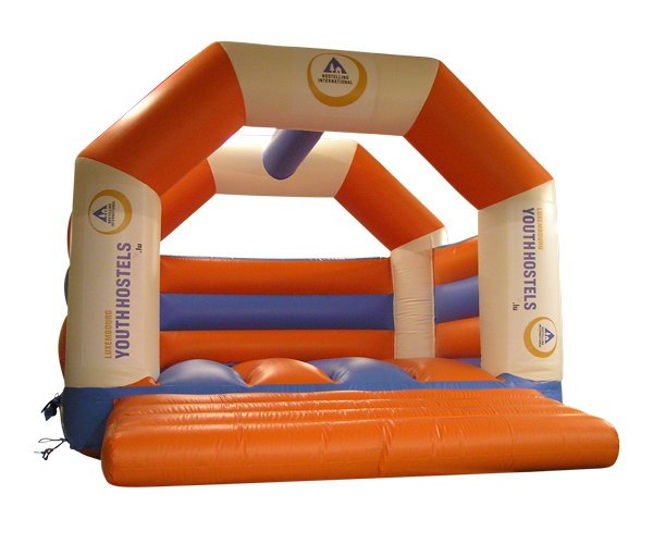 Hüpfburg Youthhostels