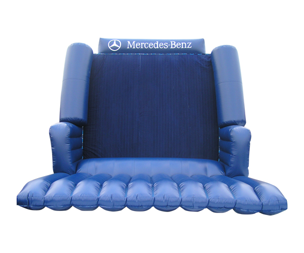 Klettwand Mercedes-Benz