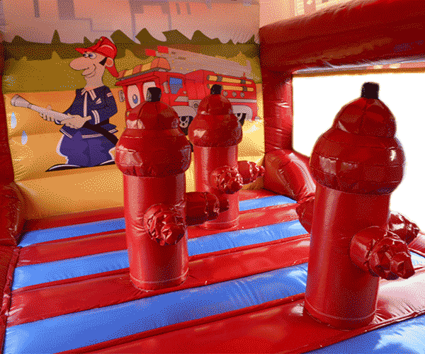 Hüpfburg Feuerwehrwagen mit Hindernissen