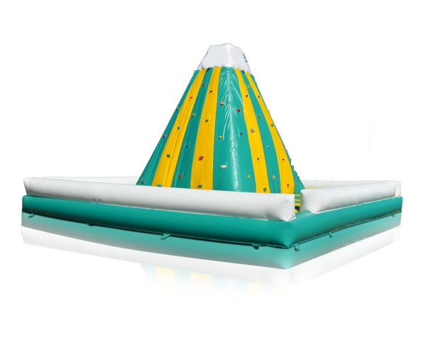 Aufblasbarer Kletterberg